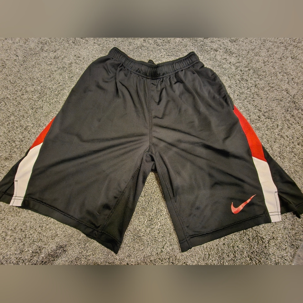 Mens Nike shorts size Medium Black/red/white